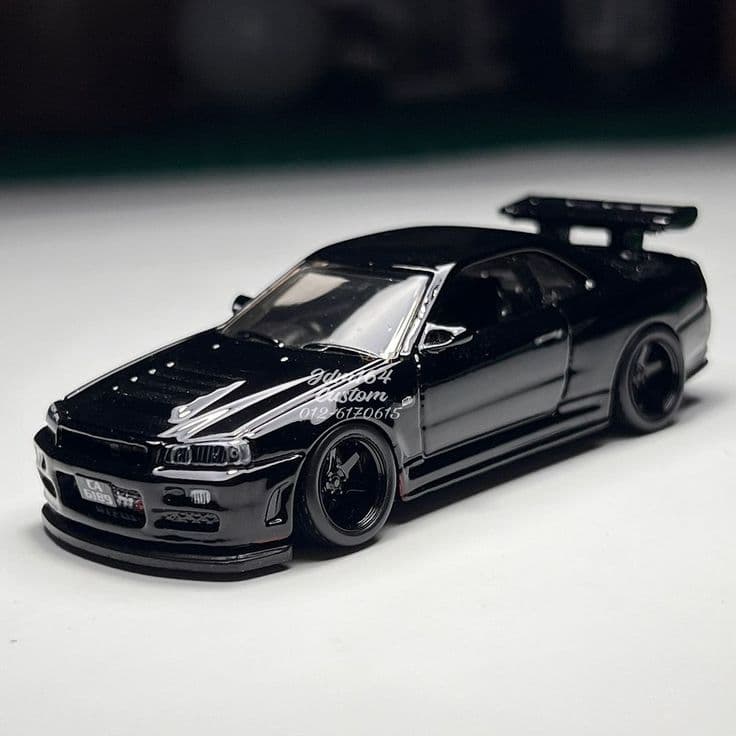 Nissan Skyline R34 Full Black Custom